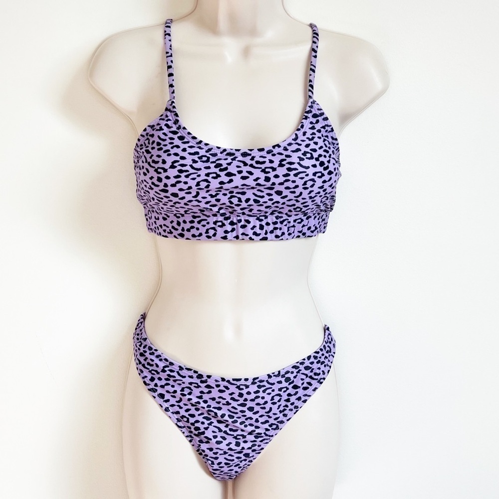 🆕 Shekini purple leopard bikini padded medium 2 piece black scoop neck